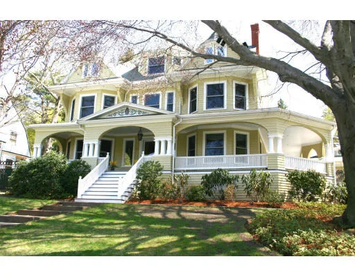 Unit for sale at 112 Highland Avenue, Winchester, MA 01890