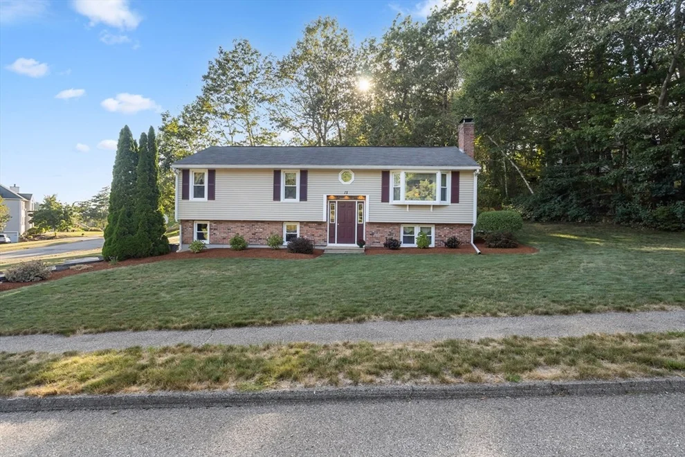 Unit for sale at 15 Summer Hill Dr., Rutland, MA 01543