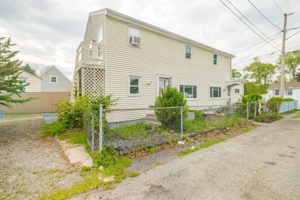 Unit for sale at 2078 Palmer St, Dighton, MA 02715