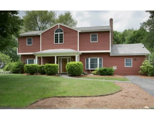 Unit for sale at 39 East Evergreen Rd, Natick, MA 01760