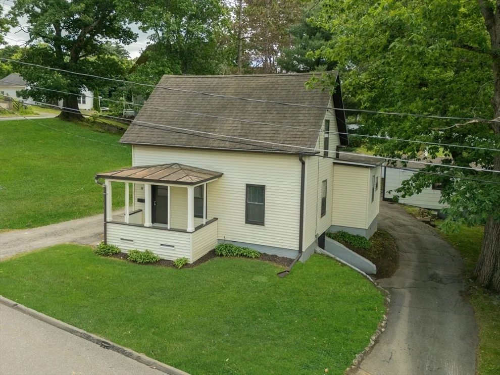 Unit for sale at 8 Nadeau St, Gardner, MA 01440