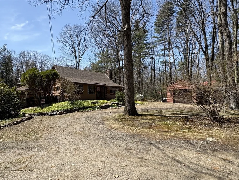 Unit for sale at 103 Petticoat Hill Rd, Williamsburg, MA 01096