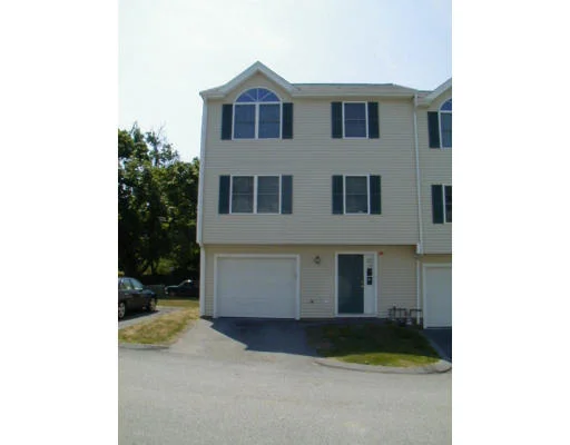 Unit for sale at 995 Trapelo, Waltham, MA 02452