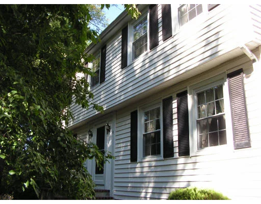 Unit for sale at 9 Helen Dr, Canton, MA 02021