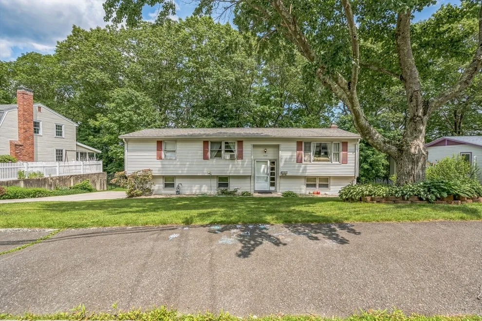 Unit for sale at 163 Lockland Ave, Framingham, MA 01701