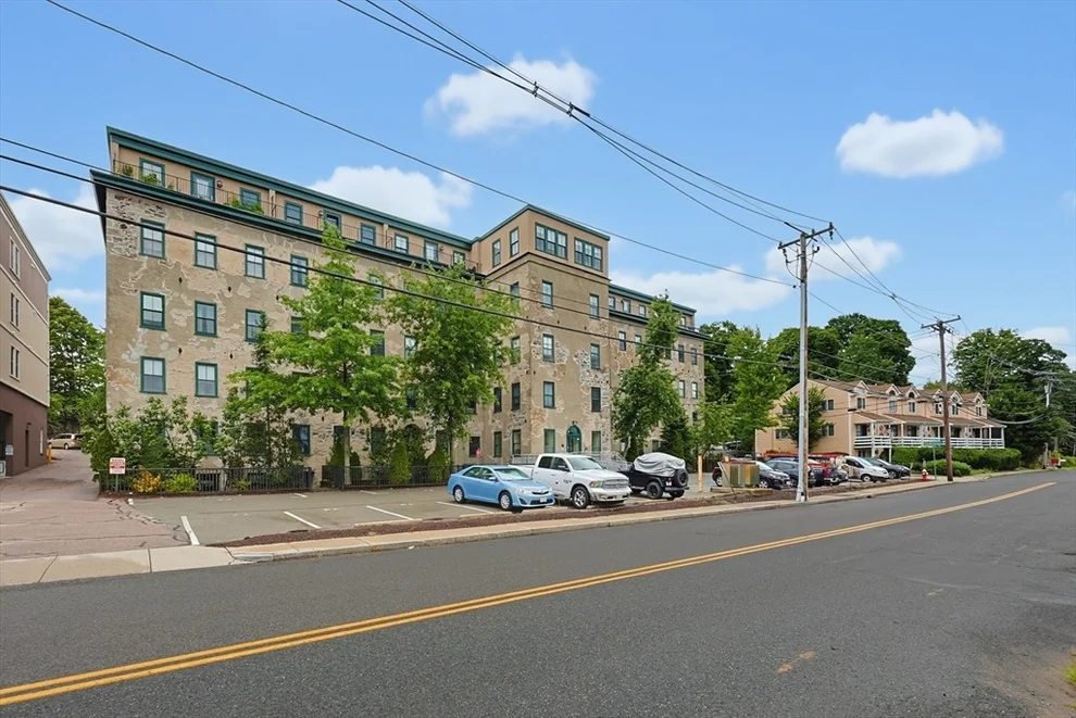 Unit for sale at 426 Mount Hope St, North Attleboro, MA 02760