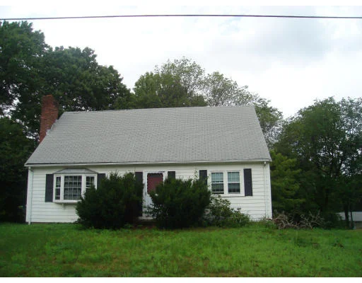 Unit for sale at 10 Muriel Ln, Milford, MA 01757