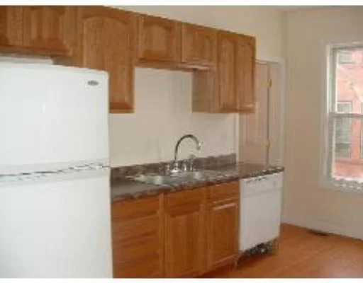 Unit for sale at 36 Francis St, Worcester, MA 01606