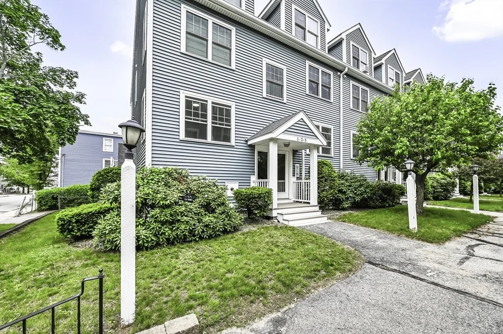 Unit for sale at 312 Water St, Lawrence, MA 01841
