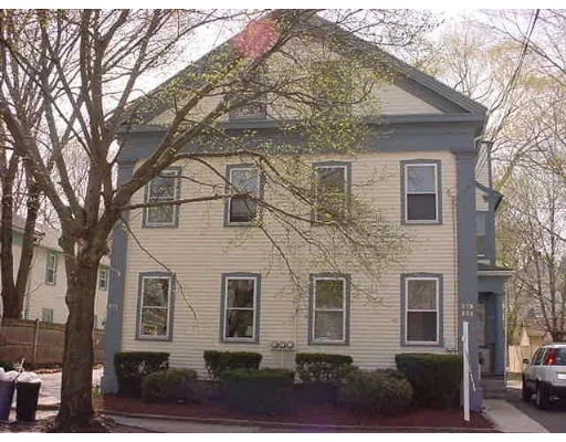Unit for sale at 275 Merrimac St, Newburyport, MA 01950