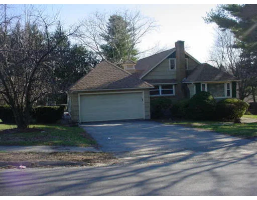 Unit for sale at 181 Flagg Street, Worcester, MA 01609
