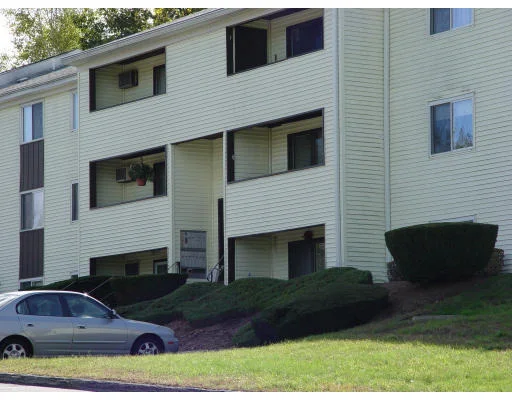 Unit for sale at 129 Quaker Highway, Uxbridge, MA 01569