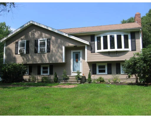 Unit for sale at 31 Orchard St, Blackstone, MA 01504
