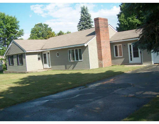 Unit for sale at 5 Whitfield Rd., Danvers, MA 01923