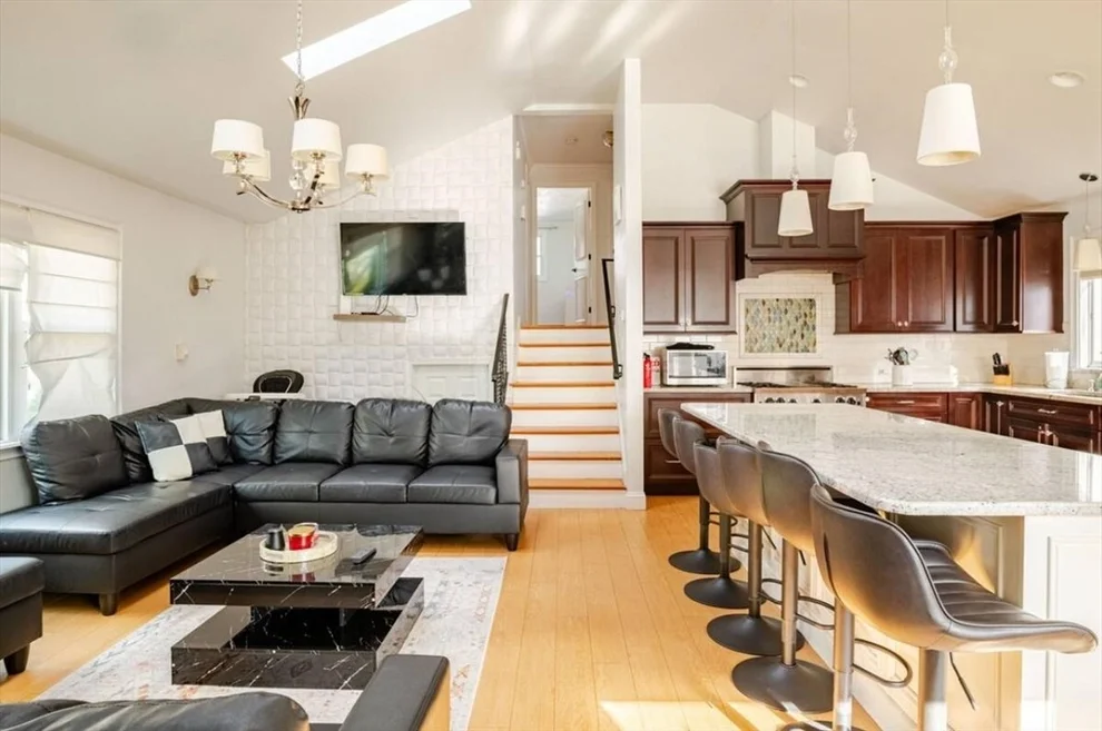 Unit for sale at 115 Lynnway, Revere, MA 02151