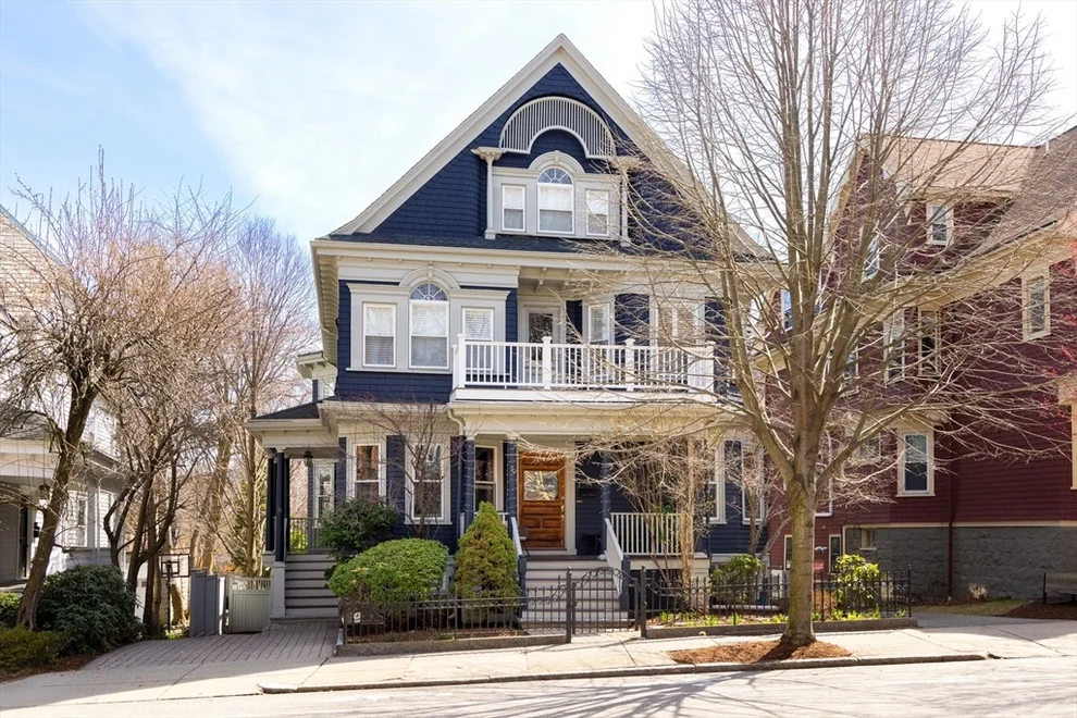 Unit for sale at 79 Saint Paul St, Brookline, MA 02446
