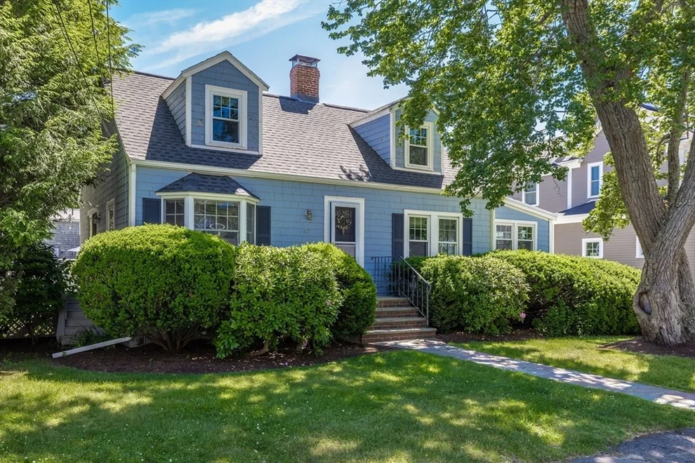 Unit for sale at 42 Hawthorn Ave, Needham, MA 02492