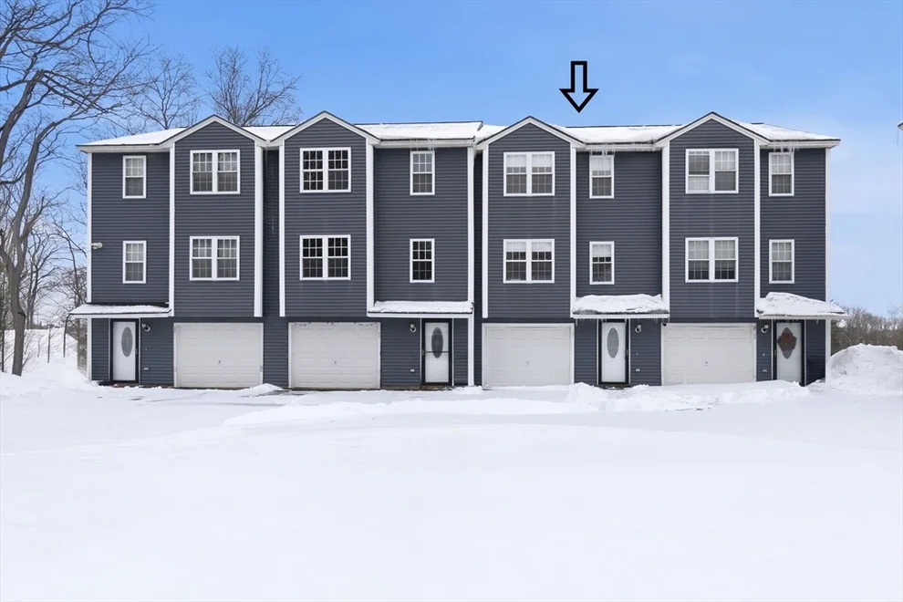 Unit for sale at 37 Mercury Ter, Haverhill, MA 01832