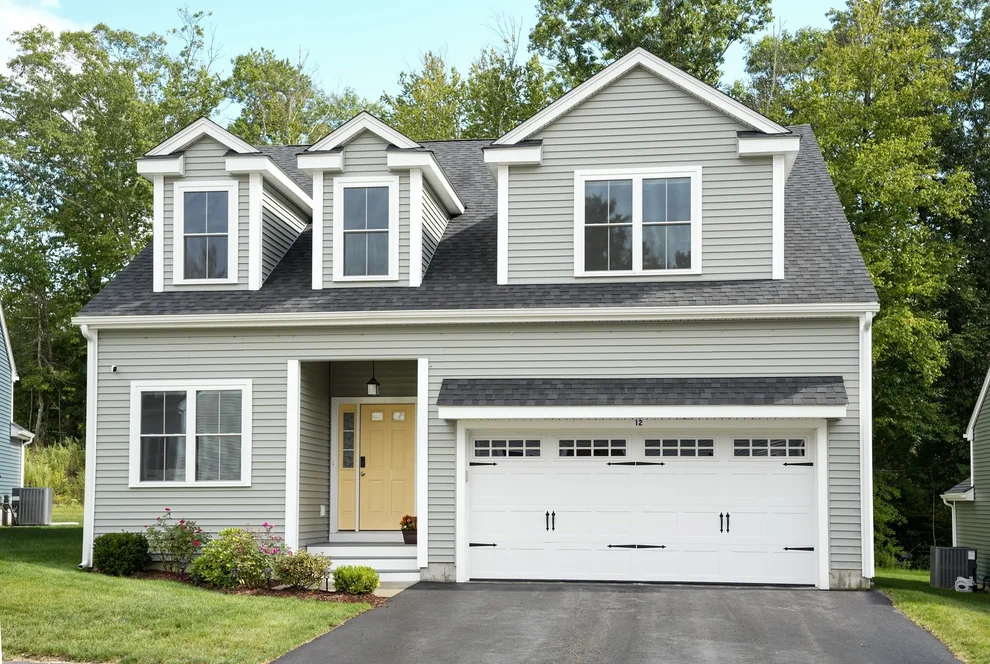 Unit for sale at 12 Kodiak Ln, Milford, MA 01757