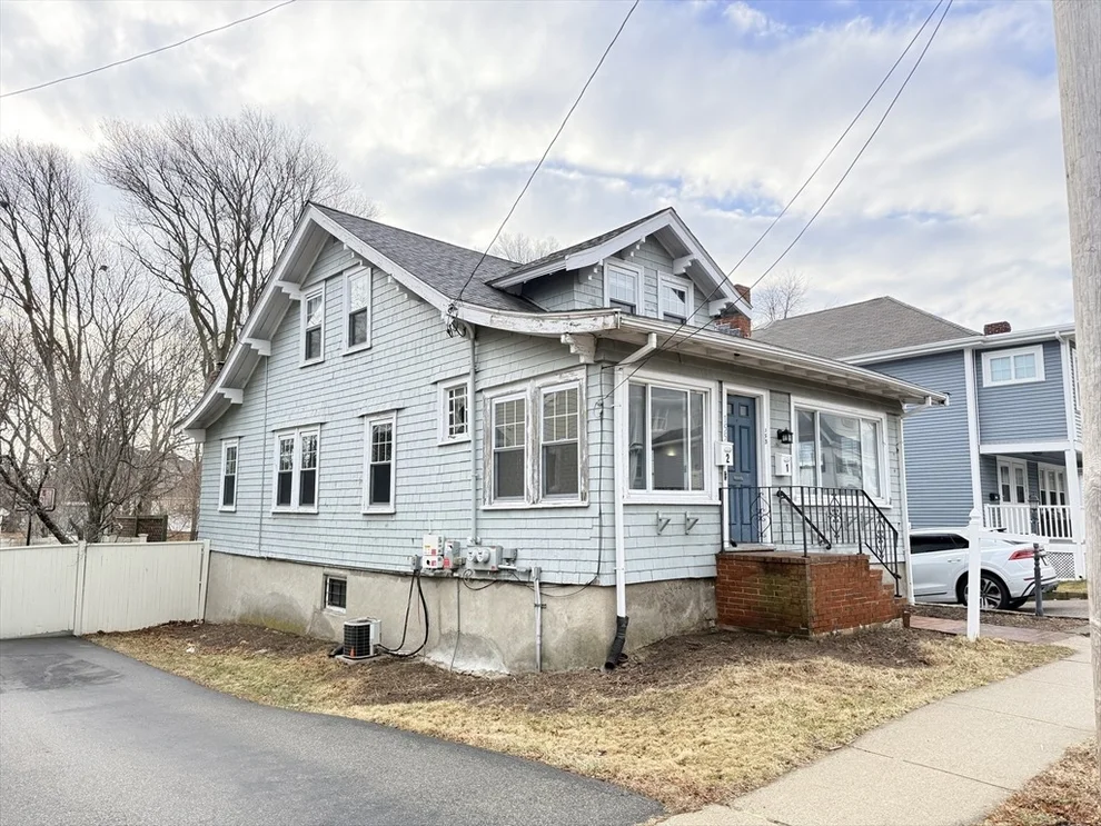Unit for sale at 153-155 Vassall St, Quincy, MA 02170