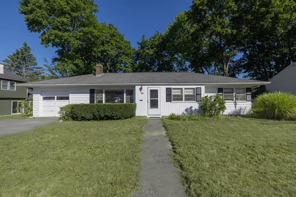 Unit for sale at 23 Spring Valley Rd, Natick, MA 01760