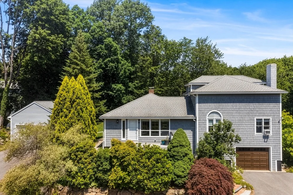 Unit for sale at 50 Idlewood Ave, Hamilton, MA 01982