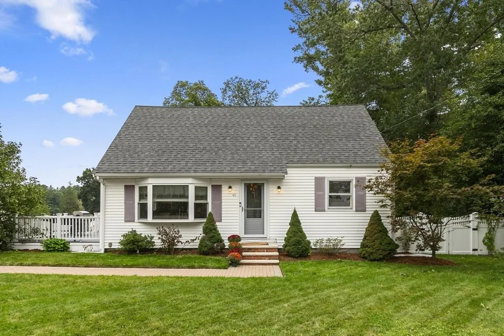 Unit for sale at 49 Baldwin Rd, Billerica, MA 01821