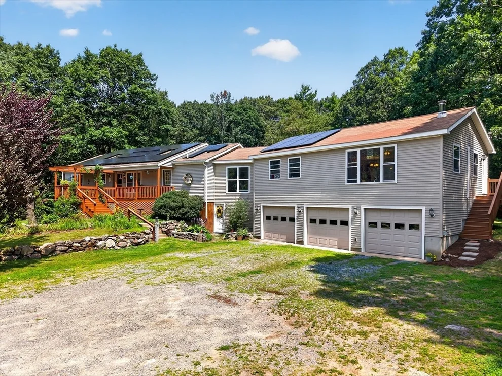 Unit for sale at 410 Billings Rd, Fitchburg, MA 01420