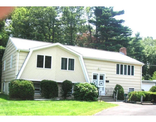 Unit for sale at 95 Curtis, Stoughton, MA 02072
