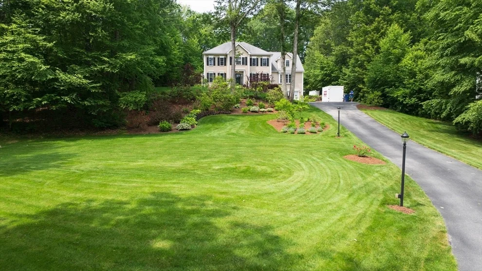 Unit for sale at 109 Mcgilpin Road, Sturbridge, MA 01566