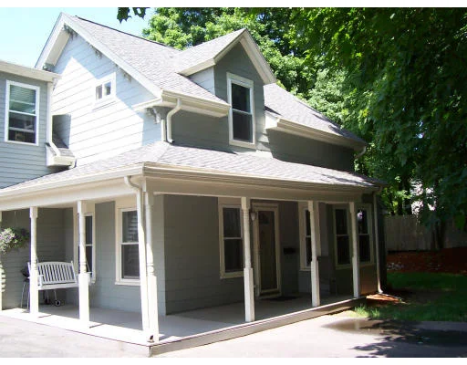 Unit for sale at 165 West Central St, Franklin, MA 02038