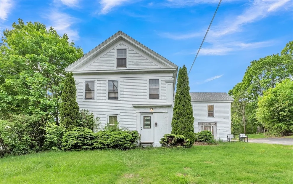 Unit for sale at 101 School St, North Brookfield, MA 01535