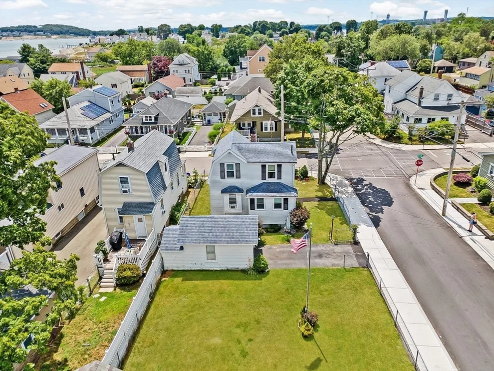 Unit for sale at 106 Darrow St, Quincy, MA 02169