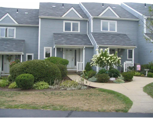 Unit for sale at 543 White Cliff Dr., Plymouth, MA 02360