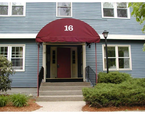 Unit for sale at 425 Main St, Hudson, MA 01749
