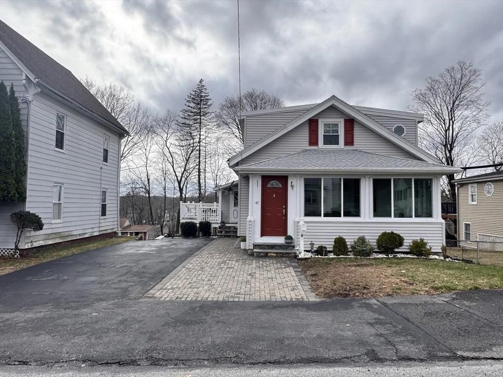 Unit for sale at 42 High St, Hudson, MA 01749