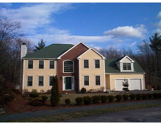 Unit for sale at 109 Rocky Knoll, Stoughton, MA 02072