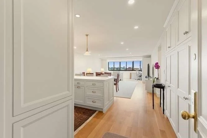 Unit for sale at 9 Hawthorne Pl, Boston, MA 02114