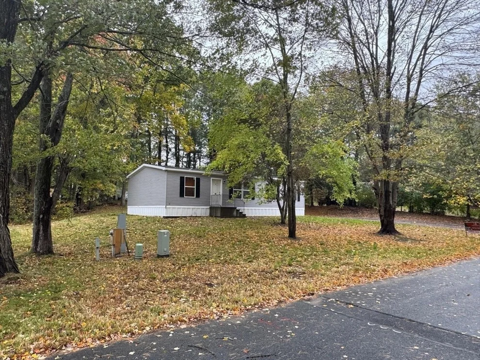 Unit for sale at 42 Kendell Ln, Salisbury, MA 01952