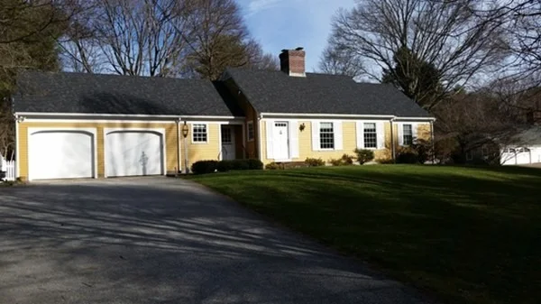 Unit for sale at 215 North Street, Medfield, MA 02052