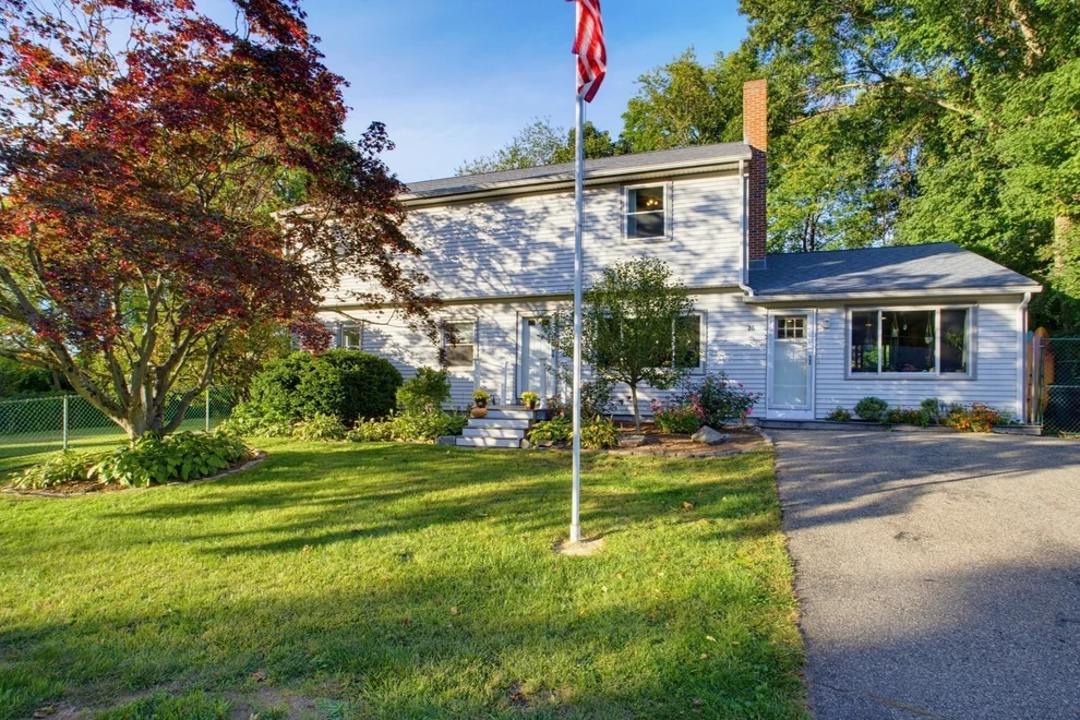 Unit for sale at 26 Hawthorne Rd., Grafton, MA 01536