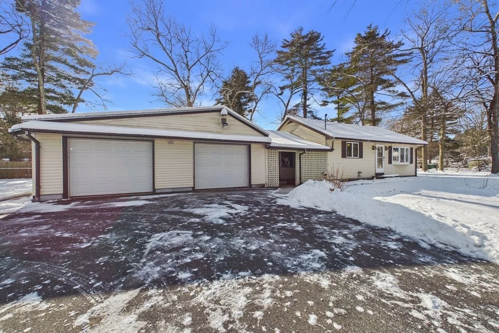 Unit for sale at 2 Carter St, Palmer, MA 01069