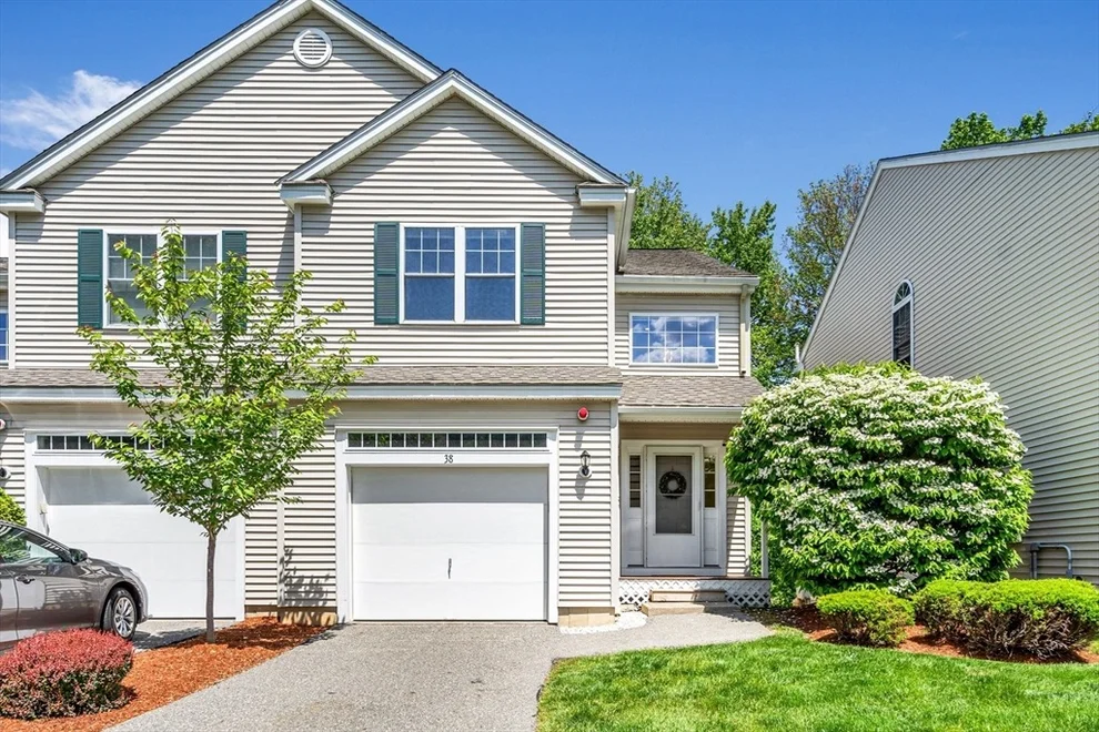 Unit for sale at 38 Karopulios Dr, Marlborough, MA 01752