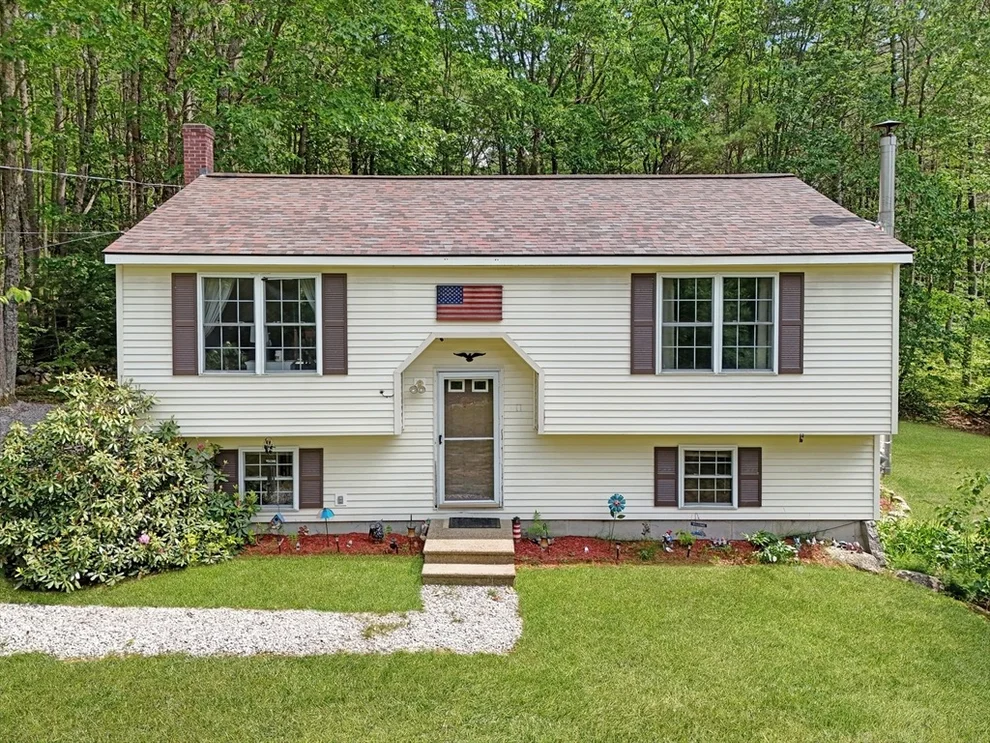 Unit for sale at 159 Benjamin St, Winchendon, MA 01475