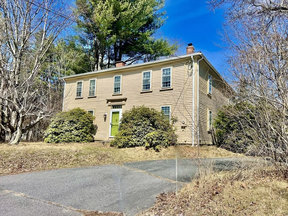 Unit for sale at 172 Clinton Rd, Sterling, MA 01564