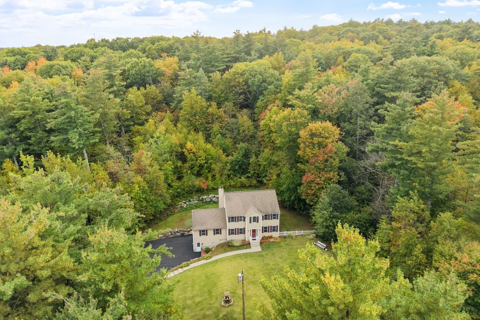 Unit for sale at 682 Ashburnham Hill Rd, Fitchburg, MA 01420