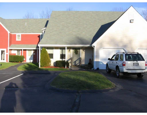 Unit for sale at 47 Old Colony Lane, Marshfield, MA 02050