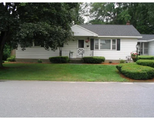 Unit for sale at 34 Dupont Circle, Leominster, MA 01453