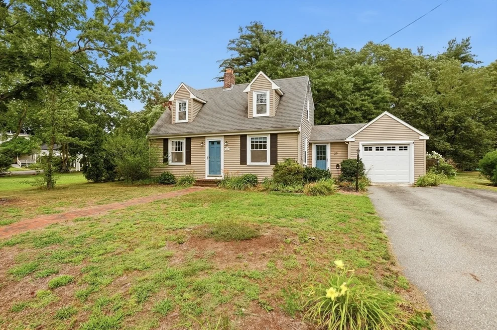 Unit for sale at 29 Stedman St, Chelmsford, MA 01824