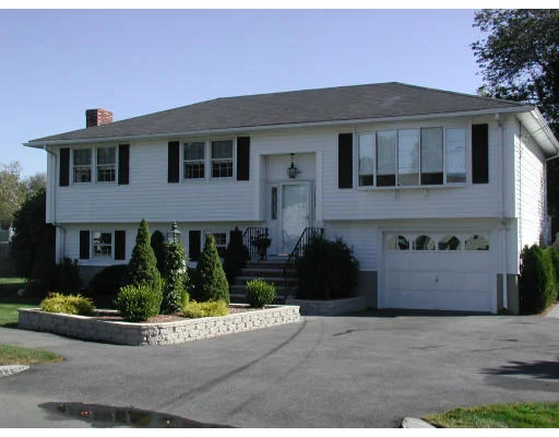 Unit for sale at 51 Walton Street, Wakefield, MA 01880